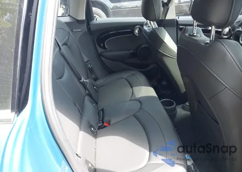 2023 Mini Hardtop Cooper S z USA, uszkodzony, nr VIN WMW53DK03P2U10708